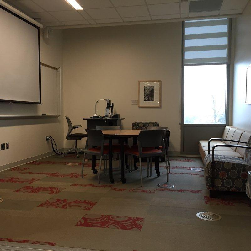 Photo of a Presentation Practice Room